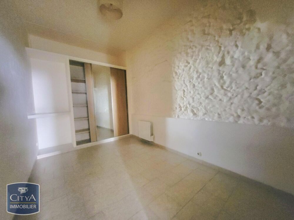 location Appartement - 2 pièce(s) - 48 m² Fréjus (83600)