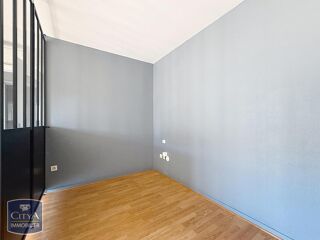  Appartement à louer 1 pièce 37 m²