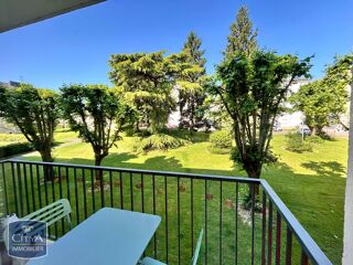  Appartement à louer 3 pièces 74 m²