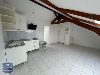  Appartement à louer 2 pièces 25 m²