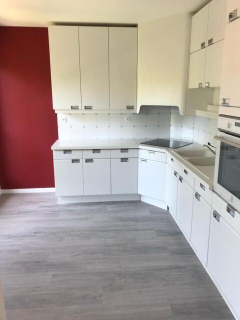  Appartement � louer 3 pi�ces 77 m�