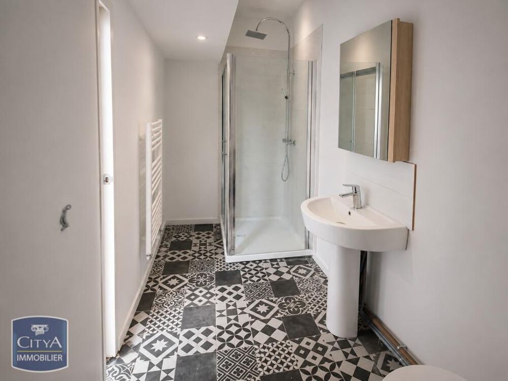 A louer appartement T2 meublé de 35m² rénové complètemen....