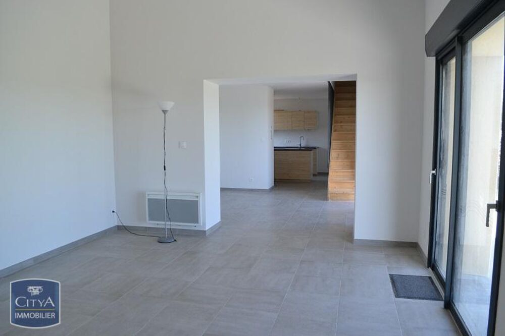 location Maison - 5 pièce(s) - 114 m² Pessat-Villeneuve (63200)