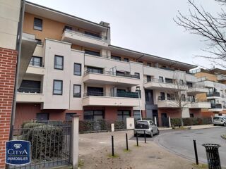  Appartement � louer 4 pi�ces 104 m�