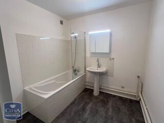  Appartement � louer 4 pi�ces 105 m�