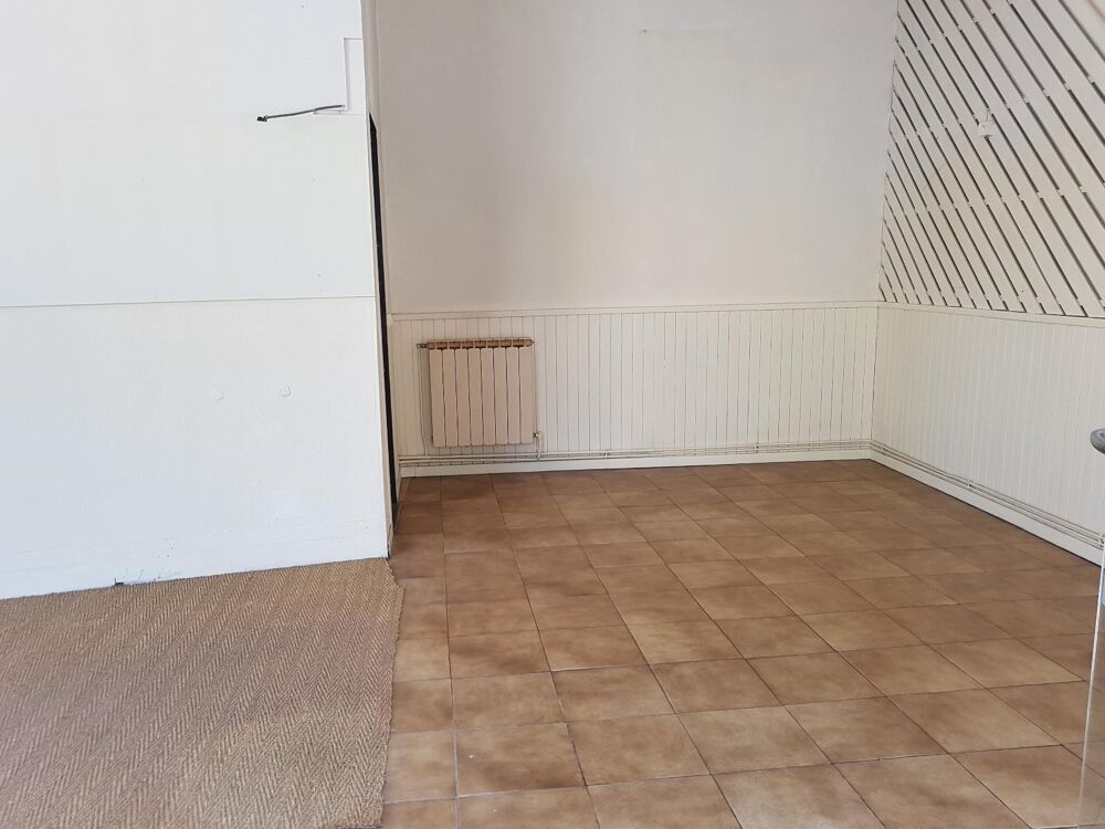   Location / Local Commercial - 51 m² 