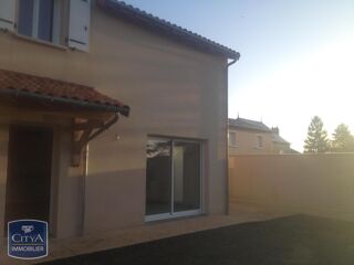  Maison à louer 4 pièces 81 m²