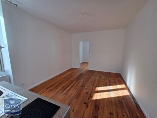  Appartement à louer 2 pièces 31 m²