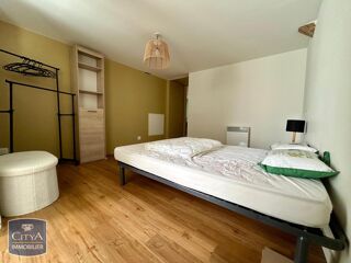  Appartement à louer 2 pièces 33 m²
