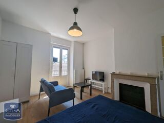  Appartement à louer 1 pièce 33 m²