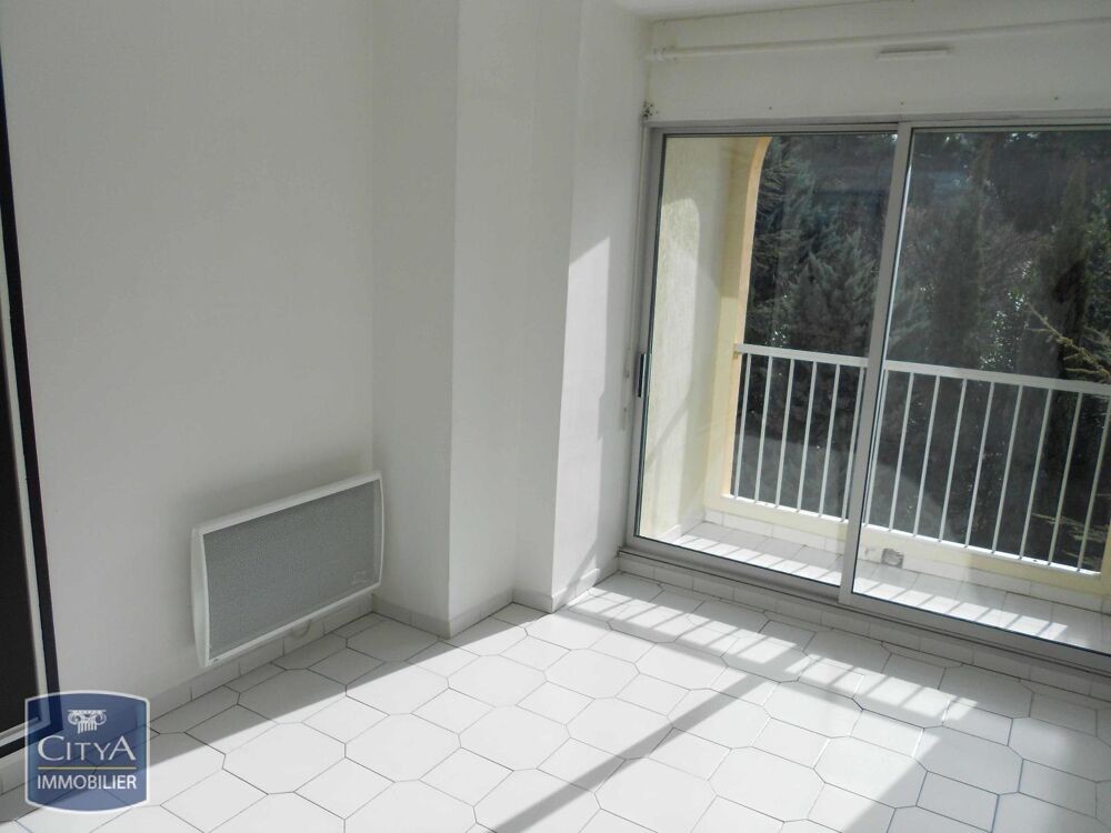 location Appartement - 2 pièce(s) - 45 m² Nîmes (30000)