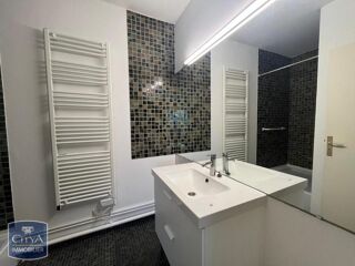  Appartement � louer 5 pi�ces 101 m�