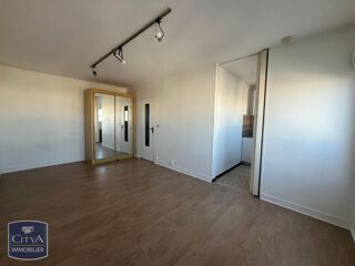  Appartement à louer 1 pièce 27 m²
