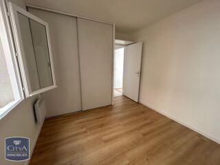 Appartement à louer 2 pièces 42 m²
