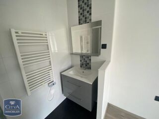  Appartement à louer 2 pièces 38 m²
