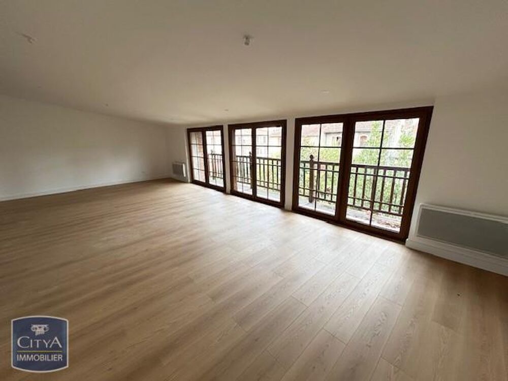 location Appartement - 3 pièce(s) - 85 m² Pamiers (09100)