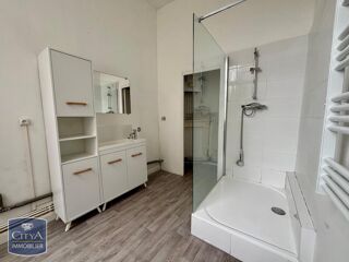  Appartement à louer 3 pièces 62 m²