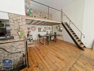  Appartement à louer 3 pièces 93 m²