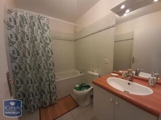  Appartement à louer 1 pièce 40 m²