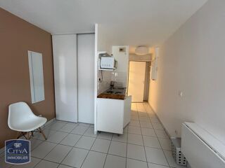  Appartement à louer 1 pièce 21 m²
