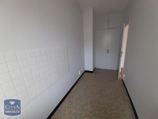  Appartement à louer 1 pièce 33 m²