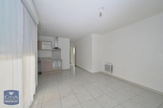  Appartement à louer 3 pièces 58 m²