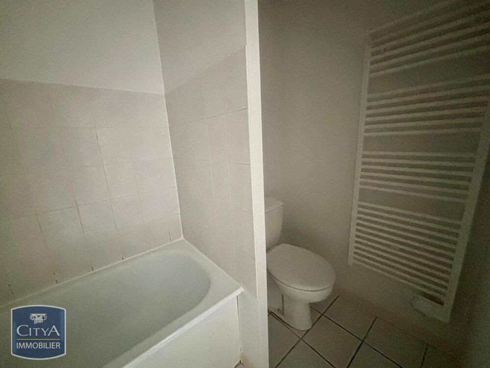 location Appartement - 1 pièce(s) - 27 m² Poitiers (86000)