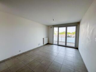  Appartement à louer 2 pièces 37 m²