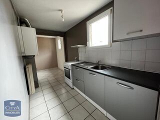  Appartement à louer 3 pièces 65 m²
