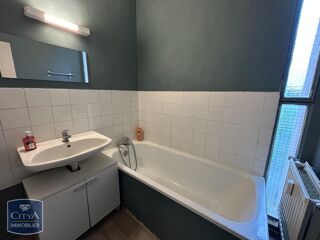  Appartement à louer 3 pièces 63 m²