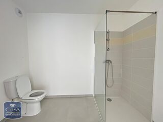  Appartement à louer 2 pièces 43 m²