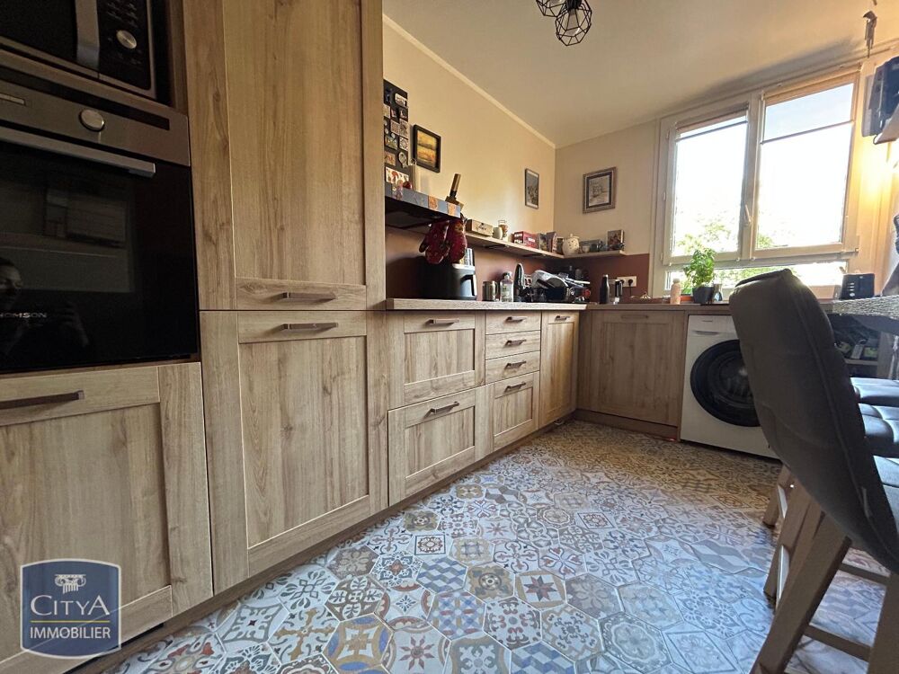 location Appartement - 4 pièce(s) - 81 m² Rambouillet (78120)