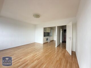 location Appartement - 2 pièce(s) - 47 m² Arras (62000)