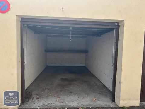  Parking / Garage � louer 