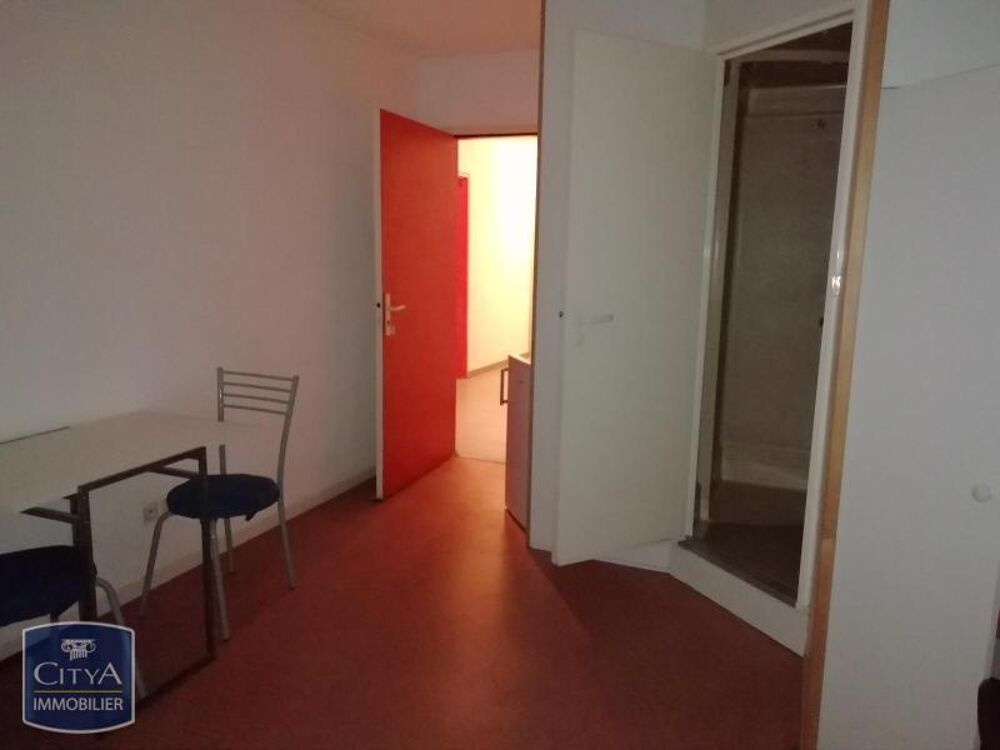 location Appartement - 1 pièce(s) - 18 m² Nimes (30900)