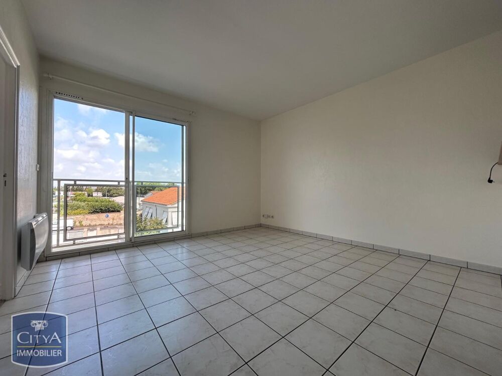 location Appartement - 2 pièce(s) - 51 m² Niort (79000)