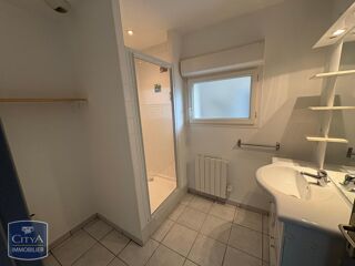  Appartement à louer 2 pièces 53 m²