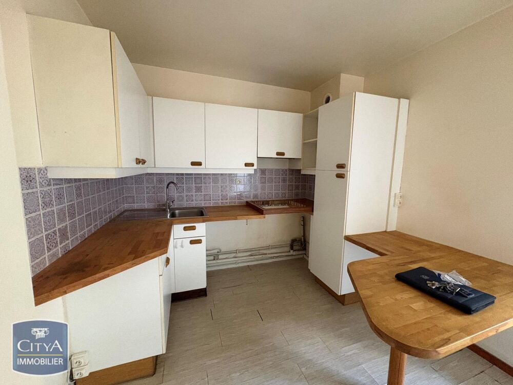 location Appartement - 4 pièce(s) - 76 m² Seyssins (38180)