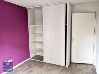  Appartement à louer 2 pièces 55 m²
