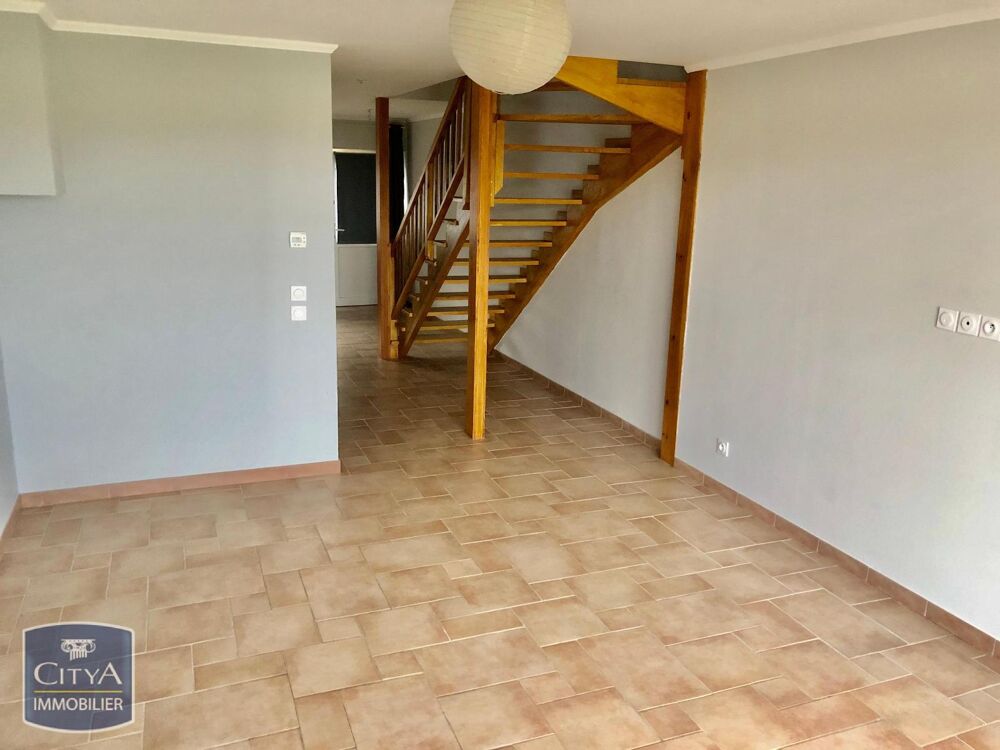 EXCLUSIVITÉ - T3 MEUBLE AVEC TERRASSE- LA FREISSINOUSE 0....
