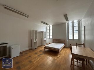  Appartement à louer 1 pièce 25 m²