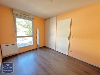  Appartement à louer 2 pièces 37 m²