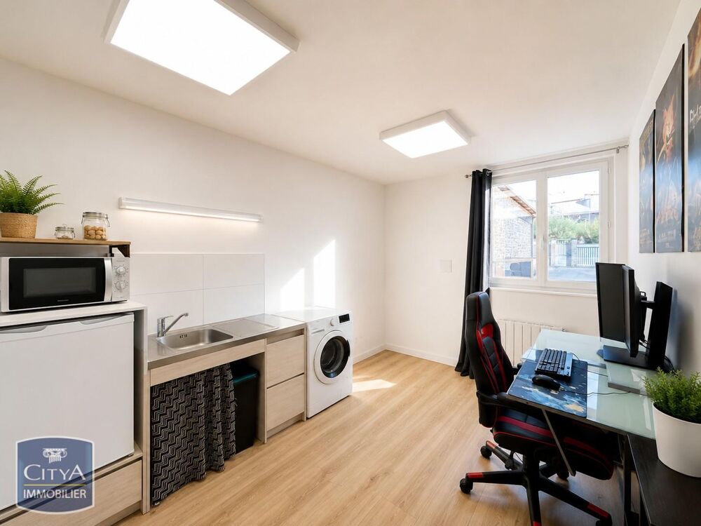 À LOUER : Grand appartement T1 situé à Limoges, dans le ....