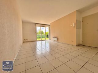 location Appartement - 2 pièce(s) - 48 m² Terrasson-Lavilledieu (24120)