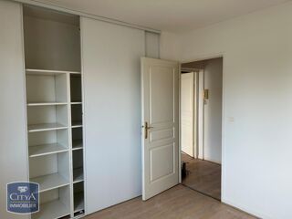  Appartement à louer 2 pièces 44 m²