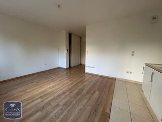  Appartement à louer 1 pièce 28 m²