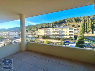  Appartement à louer 2 pièces 45 m²