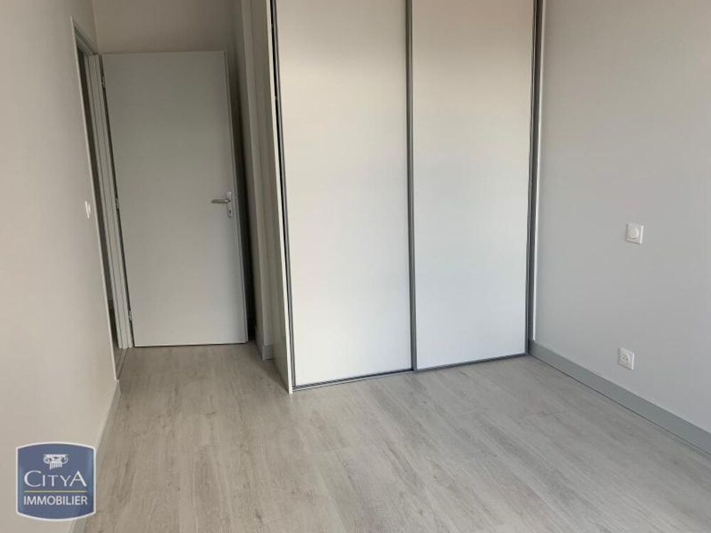 Centre Ville - À LOUER : Charmant appartement rénové T3 ....
