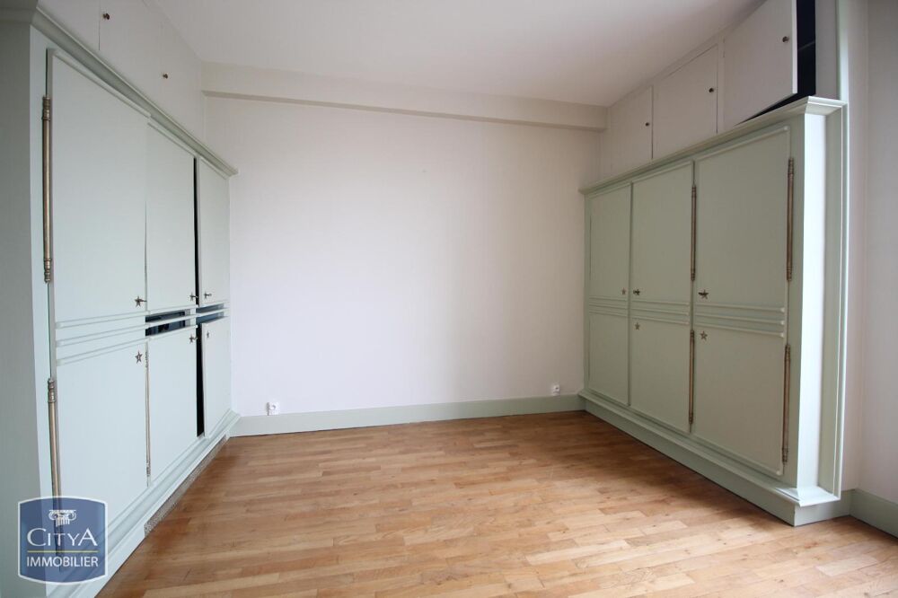 Appartement T4 situé à Dijon, dans le quartier dynamique....