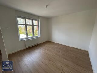  Appartement à louer 4 pièces 74 m²